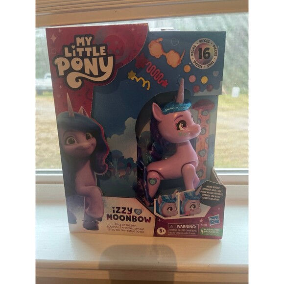 MLP My Little Pony New Generation 6" Izzy Moonbow Water Reveal Figure - Picture 1 of 2